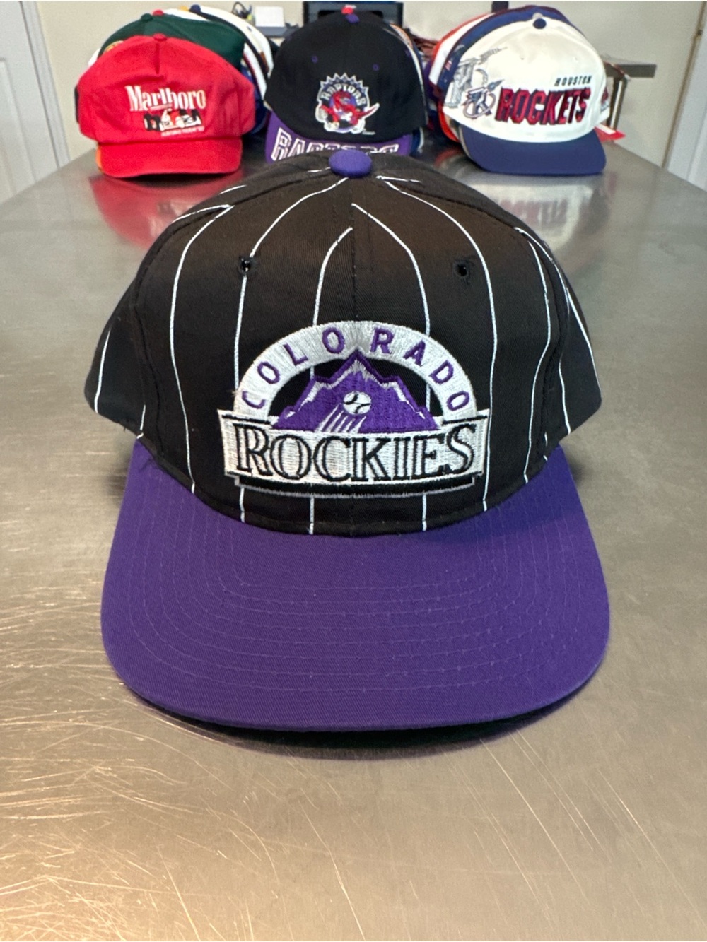 Vintage 90s Colorado Rockies pinstripe Starter snapback hat